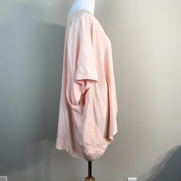 The Odells Top Womens Medium Pink Oversized Relaxed Fit V-Neck Short Sleeve New - Picture 5 of 12
